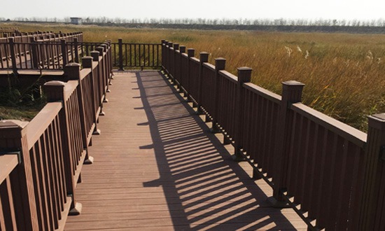 绿华塑木栏杆 绿华塑木栏杆